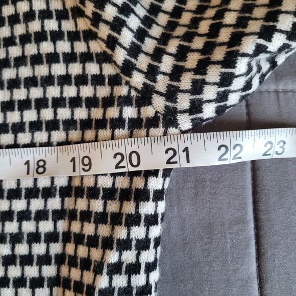 Allude Womens Cashmere Wool Full Zip Sweater Jacket Sz Large Houndstooth Pockets - Picture 5 of 6
